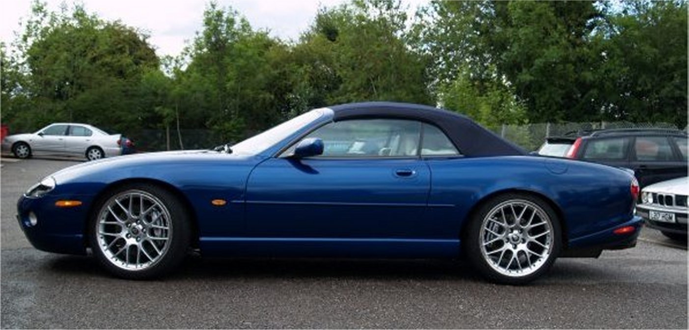 Jaguar XKR